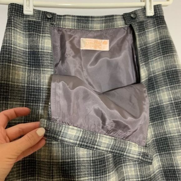 Pendleton Midi Skirt Plaid Wool Gray Vintage ‘70s Vintage 14 Modern Size 6/8 - Picture 4 of 8